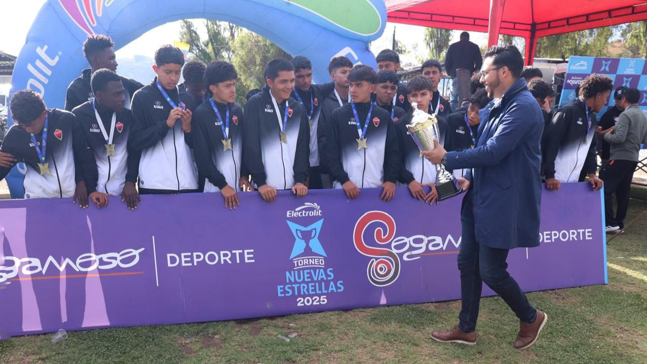 En la Tierra del Sol brillaron las nuevas estrellas del fútbol